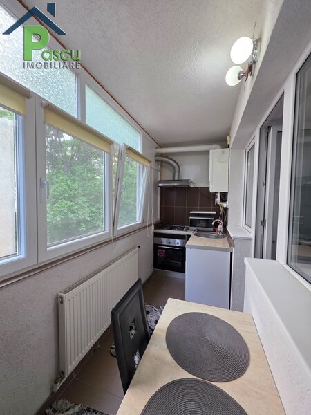 Giurgiului, str. Zetarilor, bloc 2018, cf. I, 35 mpu, centrala proprie